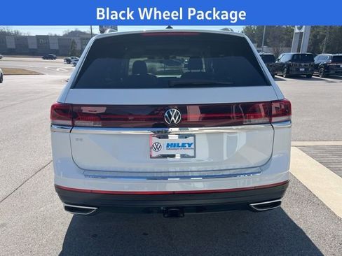 New 2026 Volkswagen Atlas SE FWD image 4