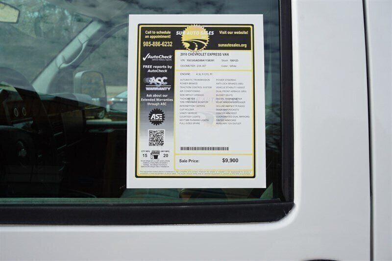 Used 2010 Chevrolet Express 1500 RWD image 32