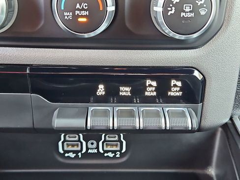 Used 2022 RAM 1500 Lone Star image 18