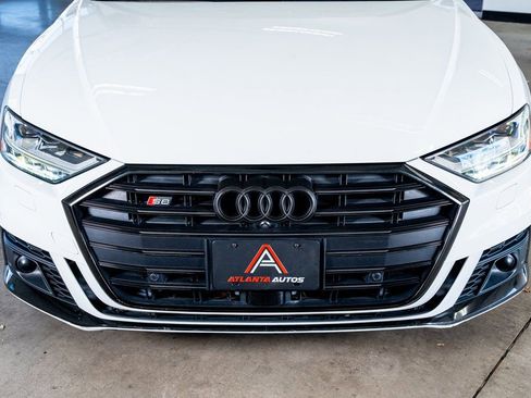 Used 2020 Audi S8 L w/ S8 Executive Package image 15