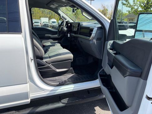 Used 2023 Ford F350 XLT w/ FX4 Off-Road Package AWD/4WD image 33