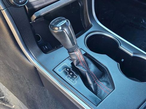 Used 2016 Toyota Camry XSE image 12