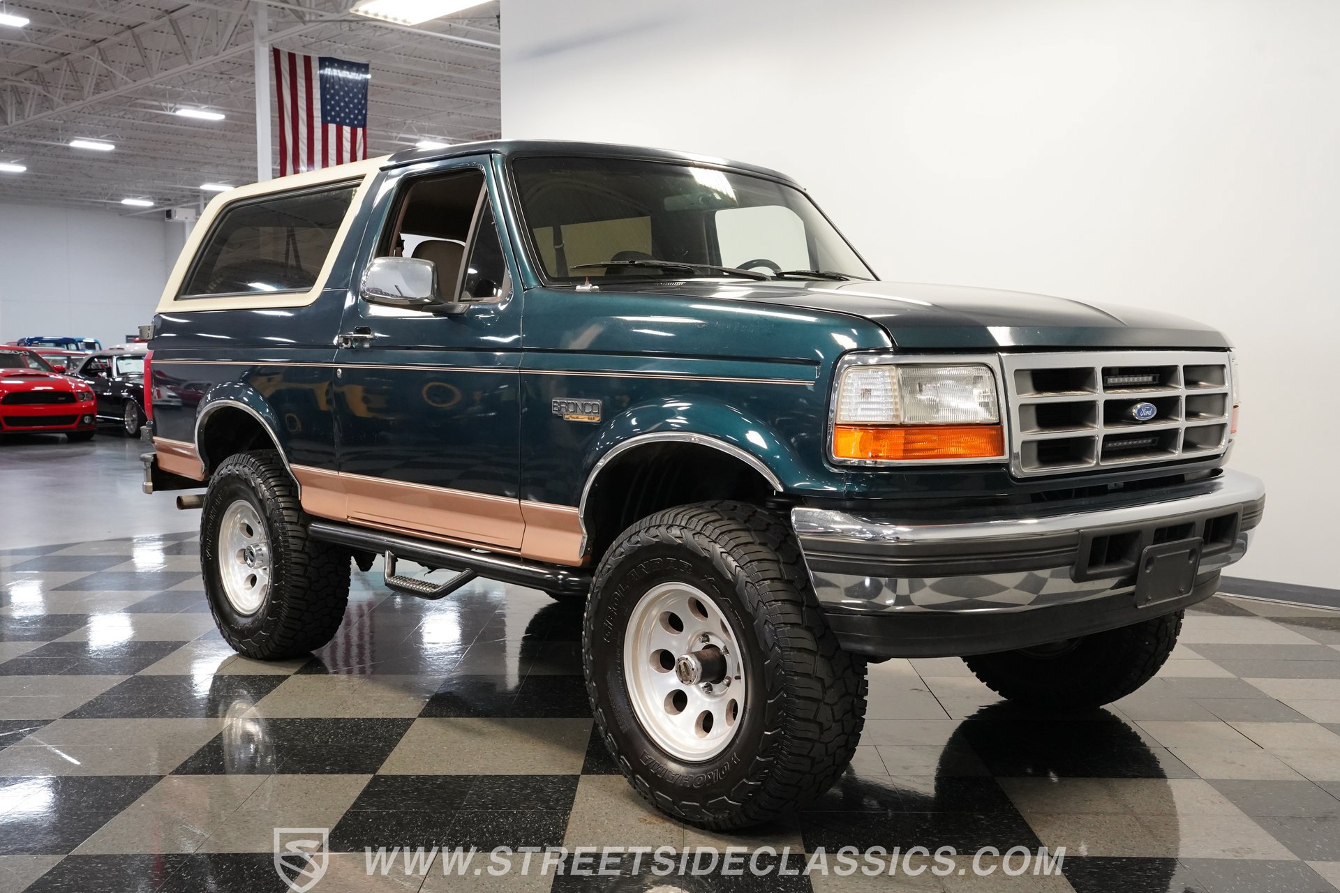 Used 1995 Ford Bronco Eddie Bauer AWD/4WD image 17