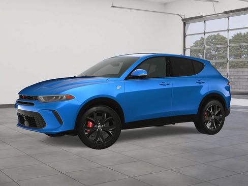 New 2024 Dodge Hornet R/T Plus w/ Track Pack image 2