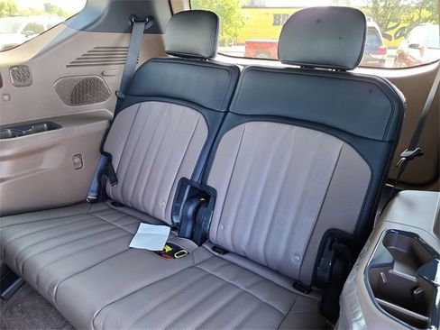 New 2026 Kia EV9 GT-Line image 17