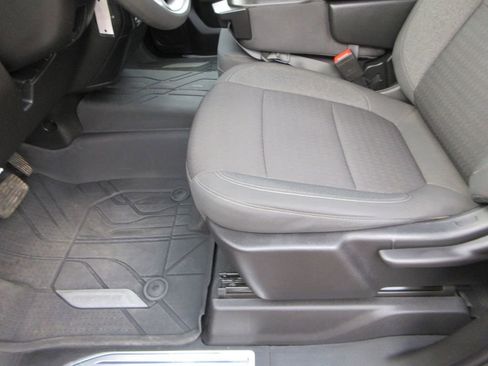 Used 2022 Chevrolet Silverado 3500 LT image 25