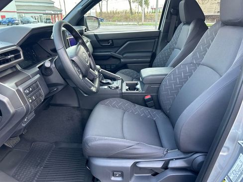 New 2026 Toyota Tacoma SR5 AWD/4WD image 17