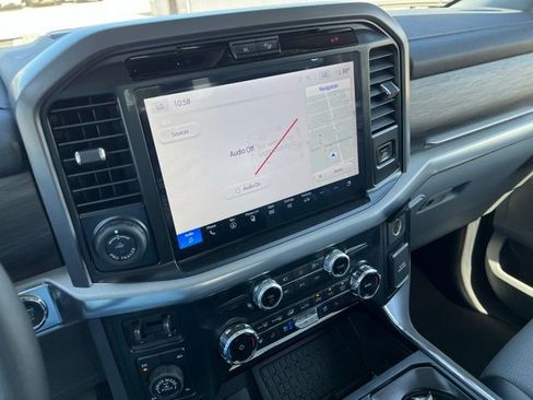 New 2025 Ford F150 Lariat w/ Equipment Group 501A Mid image 14