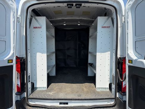 Used 2023 Ford Transit 250 Medium Roof RWD image 5