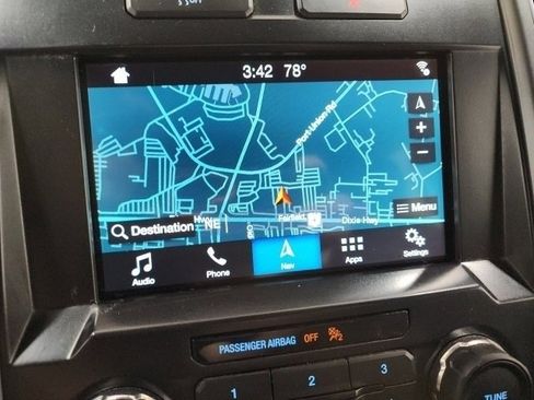 Used 2016 Ford F150 XLT w/ Equipment Group 302A Luxury image 3