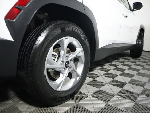 Used 2024 Hyundai Tucson SEL AWD/4WD image 12