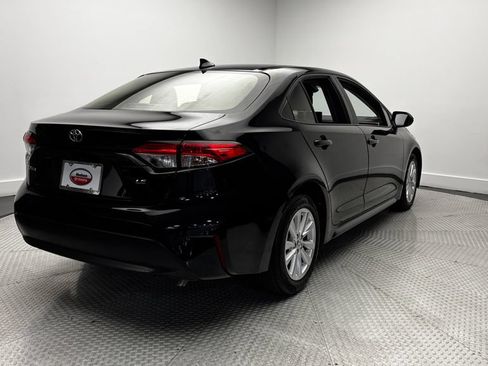 Used 2024 Toyota Corolla LE w/ LE Convenience Package FWD image 37
