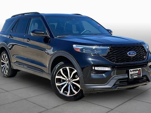 Used 2020 Ford Explorer ST w/ Premium Technology Package AWD/4WD image 3