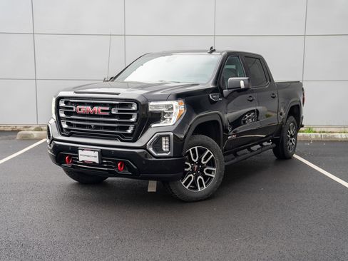 Used 2021 GMC Sierra 1500 AT4 w/ AT4 Premium Package image 1