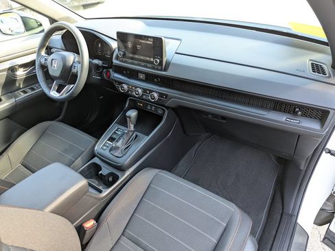 Used 2024 Honda CR-V Sport image 32