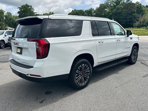 New 2026 GMC Yukon XL Elevation w/ Elevation Premium Package RWD image 6