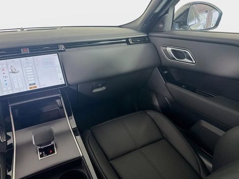 New 2026 Land Rover Range Rover Velar Dynamic SE AWD/4WD image 26