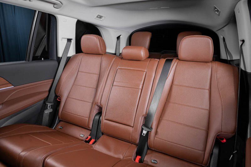 Certified 2026 Mercedes-Benz GLS 450 4MATIC image 33