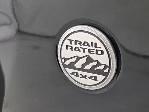 Used 2023 Jeep Wrangler Unlimited Sahara w/ LED Lighting Group AWD/4WD image 27
