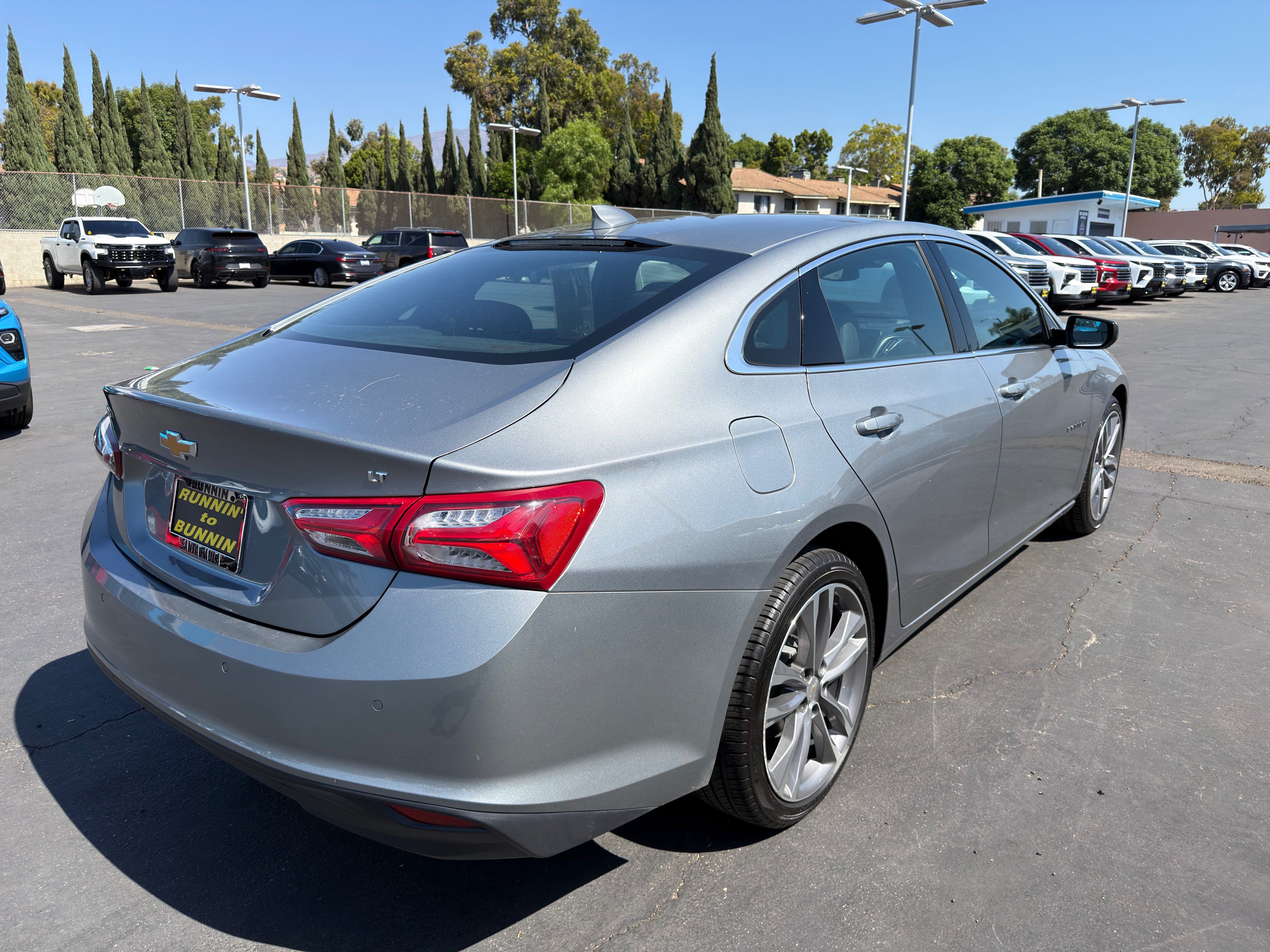 Used 2024 Chevrolet Malibu LT FWD image 8