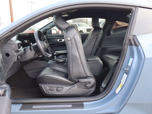 Used 2024 Ford Mustang GT Premium w/ GT Performance Package image 40