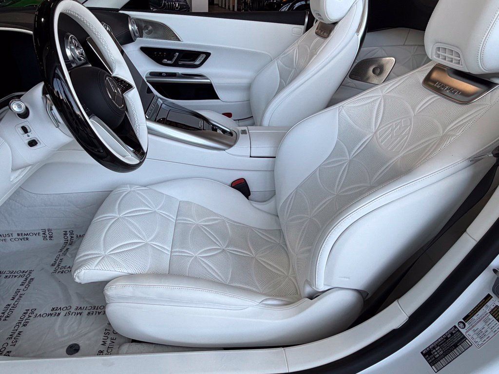 New 2026 Mercedes-Benz Maybach SL 680 image 16