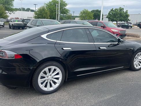 Used 2017 Tesla Model S 75D AWD/4WD image 4