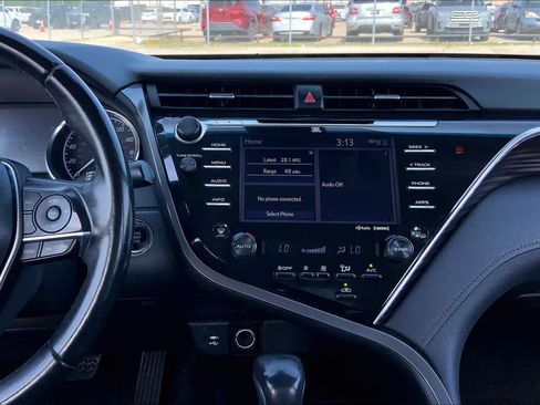 Used 2018 Toyota Camry XLE w/ Audio Package FWD image 7