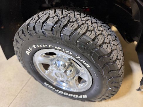 Used 2012 RAM 3500 ST w/ Chrome Appearance Group AWD/4WD image 40