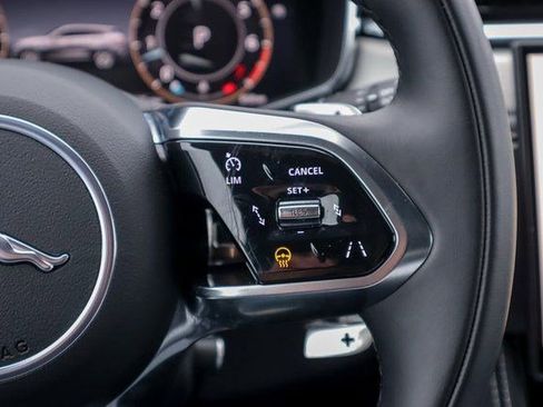 Used 2025 Jaguar F-PACE R-Dynamic S image 20