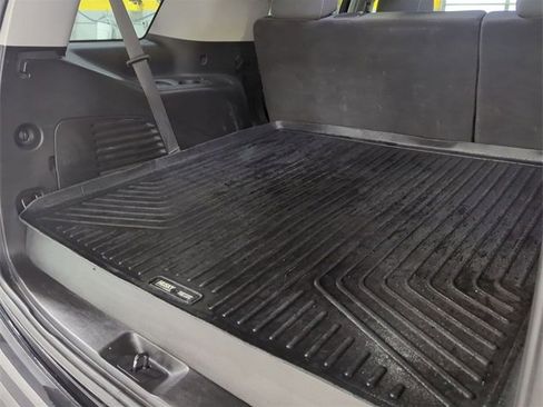 Used 2020 GMC Yukon SLE image 24