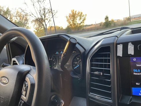 Used 2020 Ford F150 XLT w/ Equipment Group 301A Mid image 29