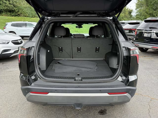 Certified 2026 Chevrolet Equinox LT AWD/4WD image 12