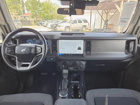 Used 2025 Ford Bronco Big Bend AWD/4WD image 25