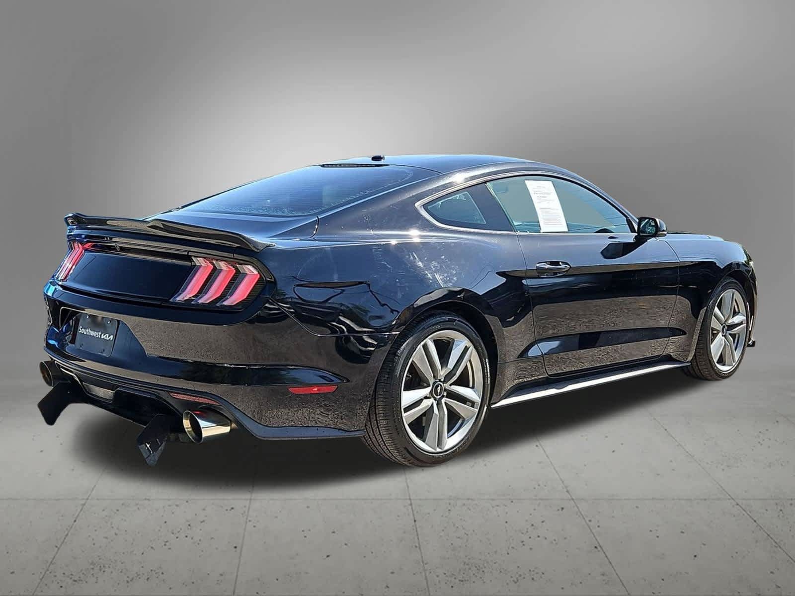 Used 2016 Ford Mustang Premium w/ Ecoboost Performance Package RWD image 6