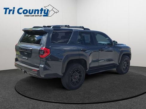 Certified 2025 Toyota 4Runner TRD Off-Road Premium AWD/4WD image 8