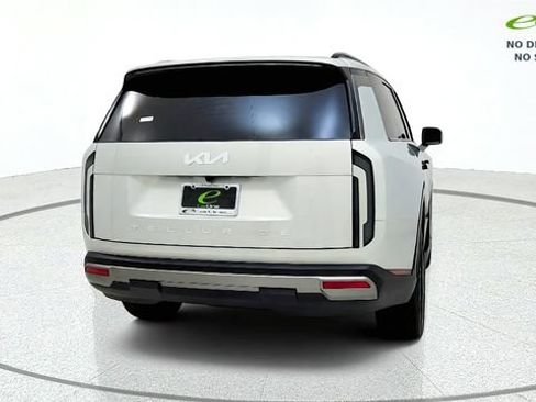 Used 2027 Kia Telluride EX w/ Towing Package FWD image 8