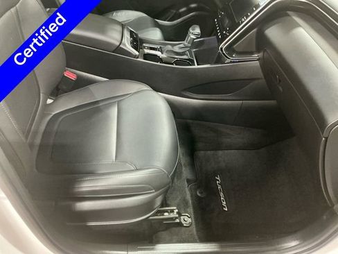 Used 2023 Hyundai Tucson SEL w/ Convenience Package image 16