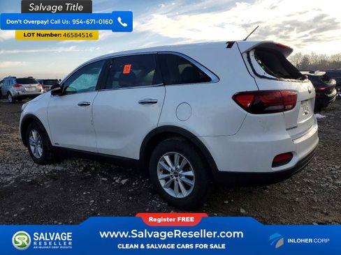 Used 2019 Kia Sorento AWD V6 image 3