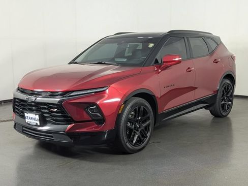 Used 2023 Chevrolet Blazer RS AWD/4WD image 4