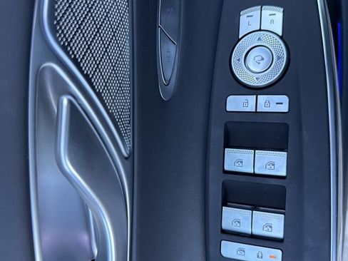 Certified 2025 Genesis GV70 3.5T Sport w/ Sport Prestige Package image 18