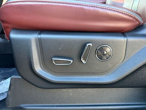 Used 2019 Ford F250 Platinum image 26