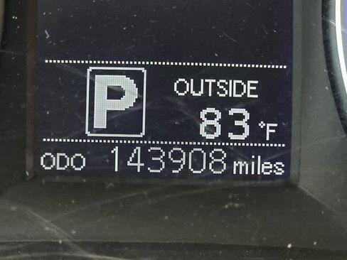 Used 2016 Toyota Highlander LE FWD image 34