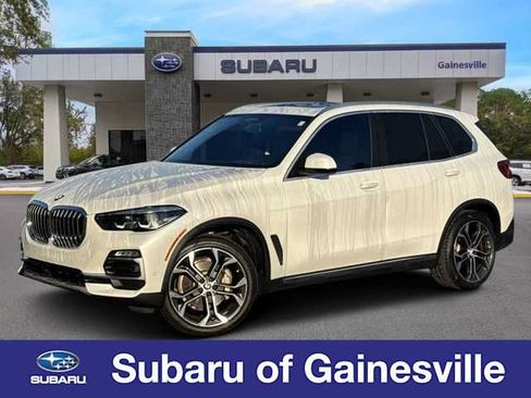 Used 2021 BMW X5 xDrive40i w/ Premium Package 3 AWD/4WD image 1