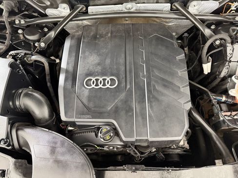 Used 2022 Audi Q5 2.0T Premium AWD/4WD image 30