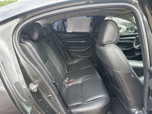 Used 2025 MAZDA MAZDA3 s FWD image 19
