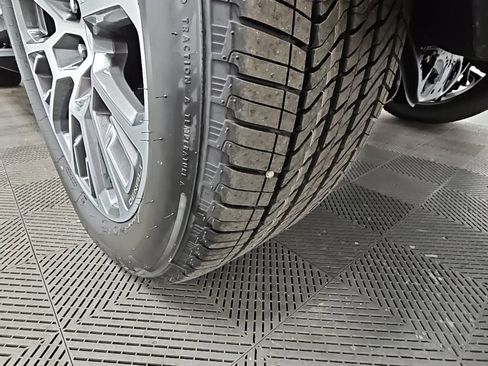 New 2026 GMC Yukon Denali w/ Sun & Power Step Package image 47