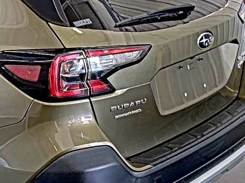 Used 2021 Subaru Outback Touring XT AWD/4WD image 17