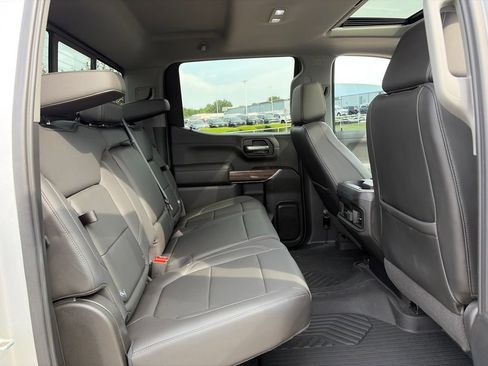 Used 2020 Chevrolet Silverado 1500 RST AWD/4WD image 36