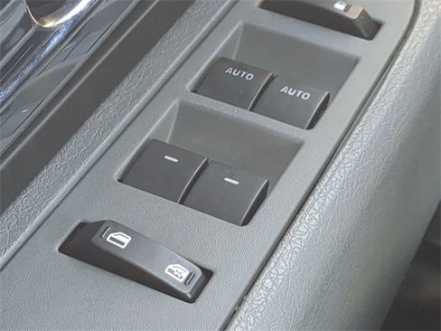 Used 2012 Ford F150 XLT w/ XLT Convenience Pkg image 21